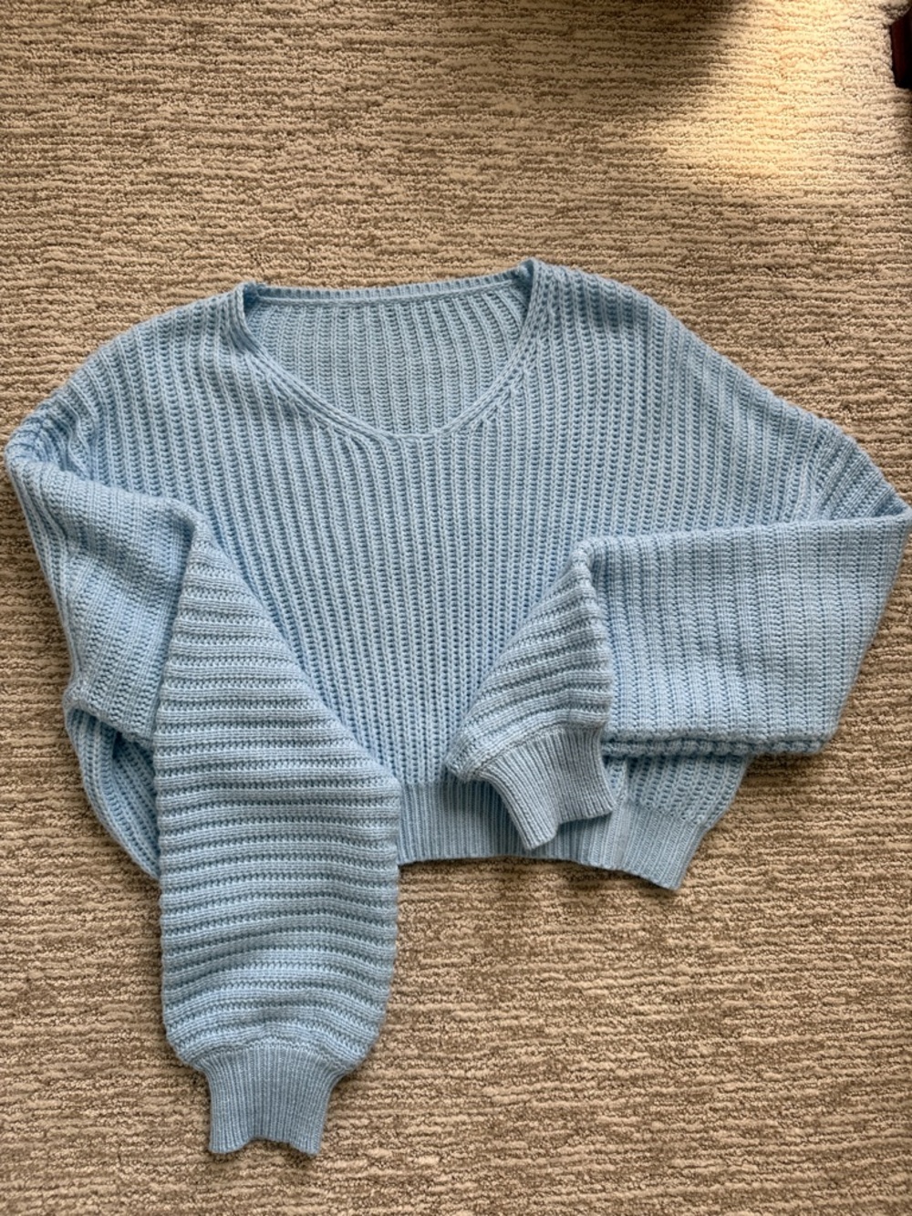 Women’s Light Blue Cropped Sweater. Size S.